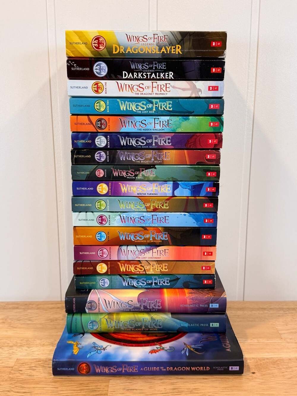 Wings of Fire Complete Book Set Books 1-15 plus Legends and Guide